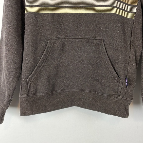Patagonia Uprisal Line Logo Ridge Striped Hoodie Pullover Adult Kangaroo Pocket - Picture 2 of 8